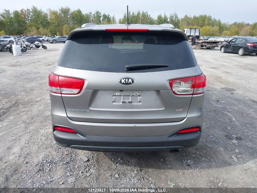 5XYPG4A31JG354597 2018 Kia Sorento