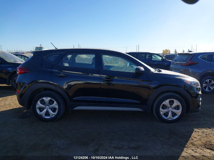 2018 Hyundai Tucson Base 2.0L VIN: KM8J2CA40JU631676 Lot: 12124206