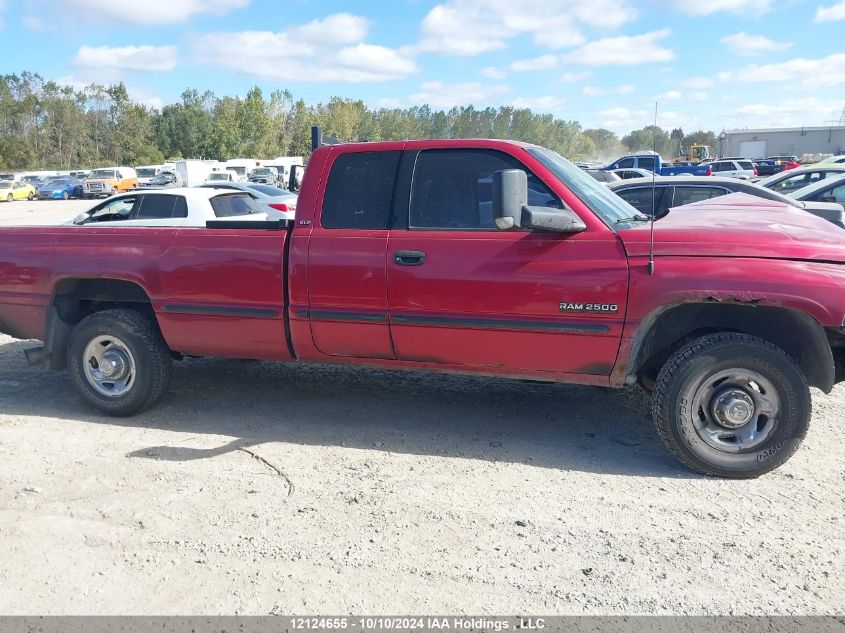 1998 Dodge Ram 2500 VIN: 1B7KC23D3WJ146759 Lot: 12124655