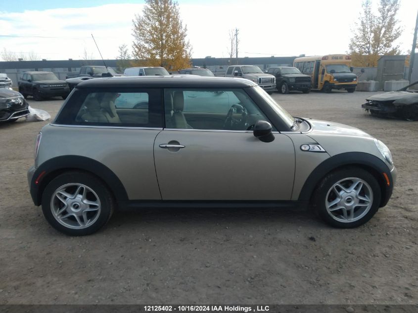 2008 Mini Cooper Hardtop VIN: WMWMF73548TV32570 Lot: 12125402