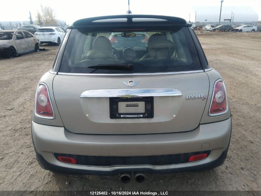 2008 Mini Cooper Hardtop VIN: WMWMF73548TV32570 Lot: 12125402