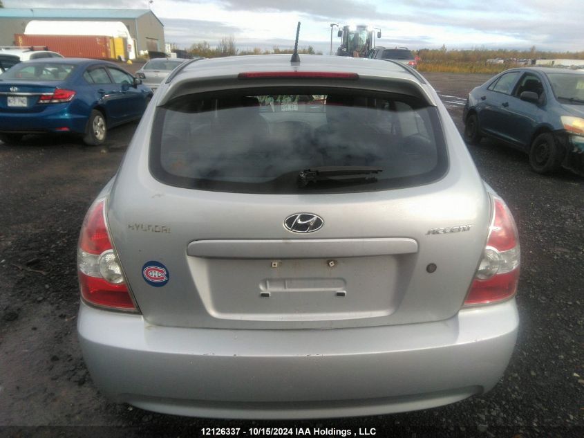 2010 Hyundai Accent L VIN: KMHCN3BC8AU170748 Lot: 12126337