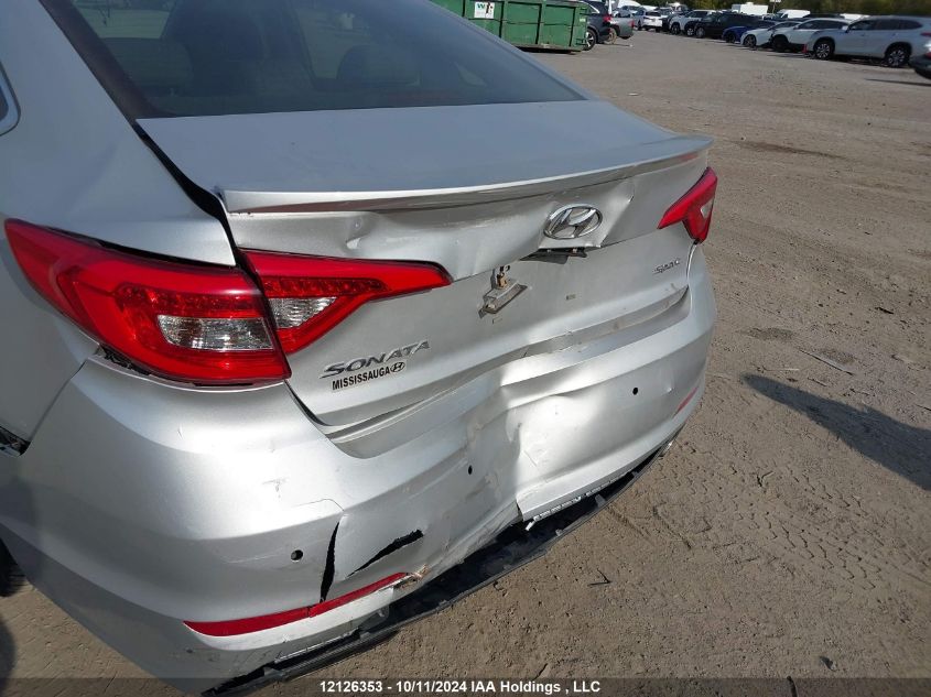 2015 Hyundai Sonata Sport/Limited VIN: 5NPE34AF4FH226027 Lot: 12126353