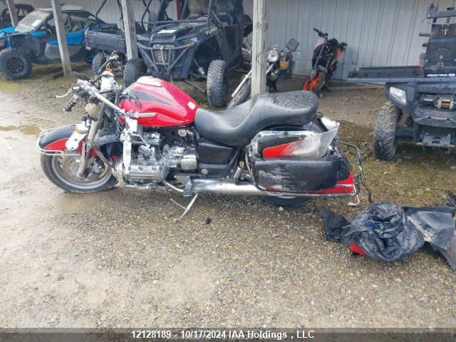 2000 Honda Gl1500 Cf VIN: 1HFSC4105YA101715 Lot: 12128189