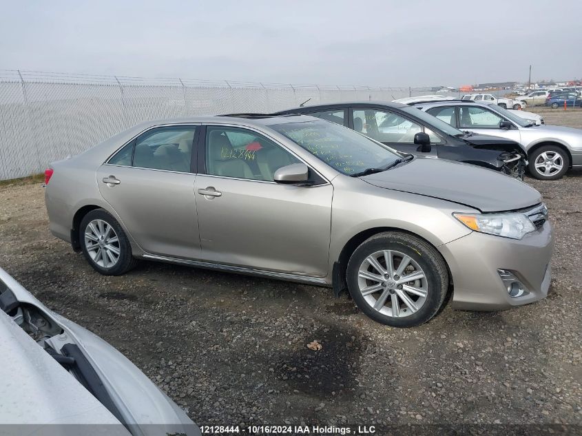 2014 Toyota Camry Se/Xle VIN: 4T1BK1FK7EU551880 Lot: 12128444