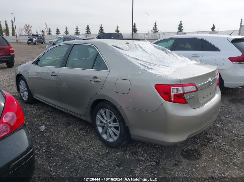 2014 Toyota Camry Se/Xle VIN: 4T1BK1FK7EU551880 Lot: 12128444