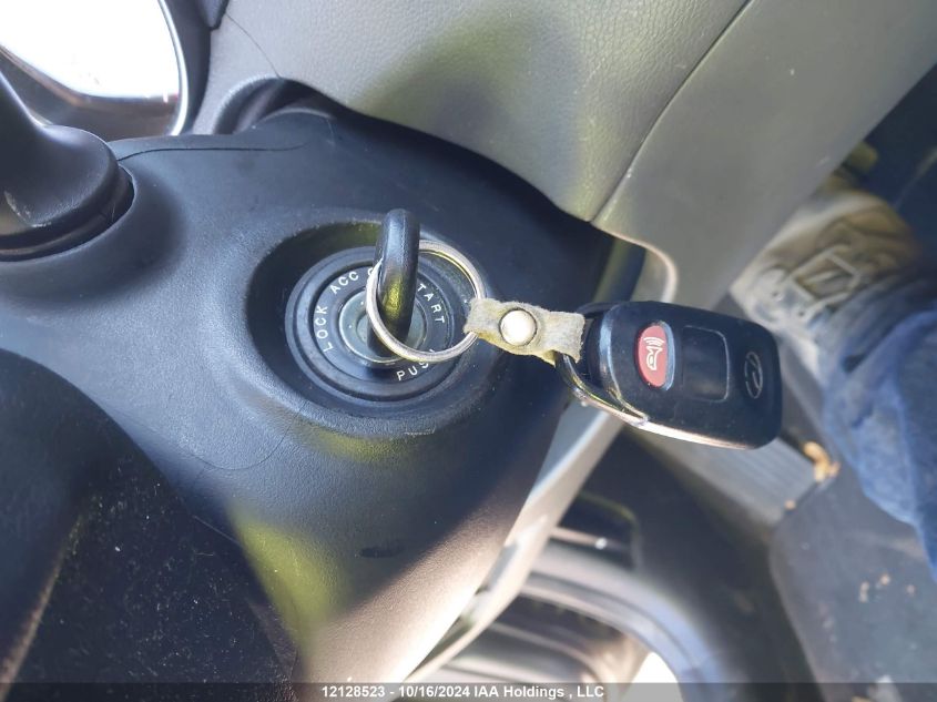 2012 Hyundai Elantra Gls VIN: 5NPDH4AE2CH143521 Lot: 12128523