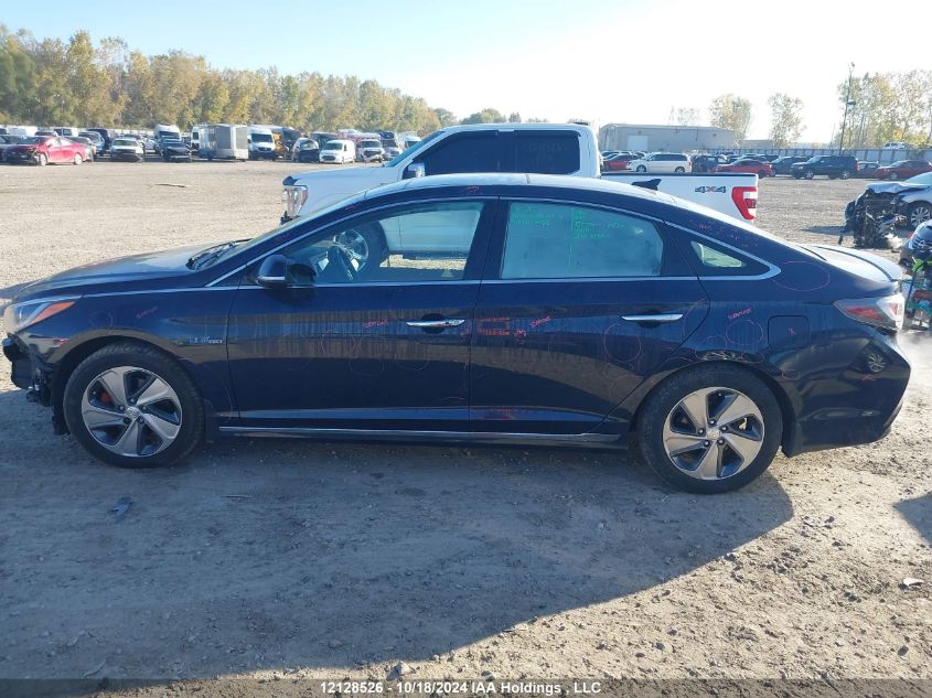 2017 Hyundai Sonata Hybrid/Limited VIN: KMHE34L30HA067841 Lot: 12128526