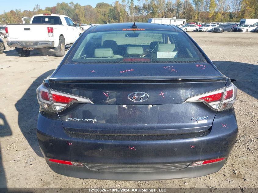 2017 Hyundai Sonata Hybrid/Limited VIN: KMHE34L30HA067841 Lot: 12128526