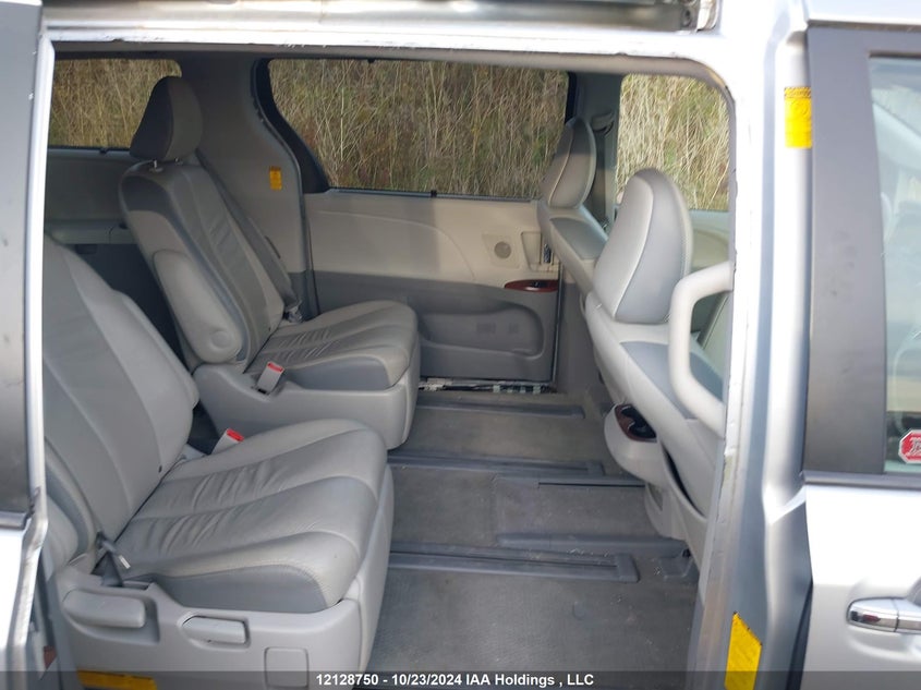 2014 Toyota Sienna Xle 7 Passenger VIN: 5TDDK3DC2ES087597 Lot: 12128750