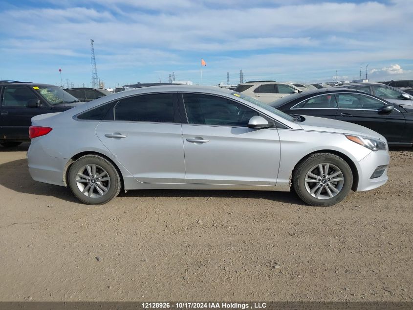 2015 Hyundai Sonata Gl VIN: 5NPE24AF6FH197214 Lot: 12128926