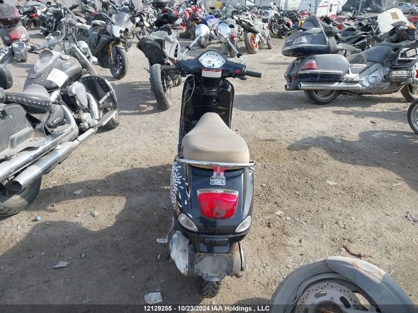 2006 Vespa Lx 150 VIN: ZAPM448F465004469 Lot: 12129255