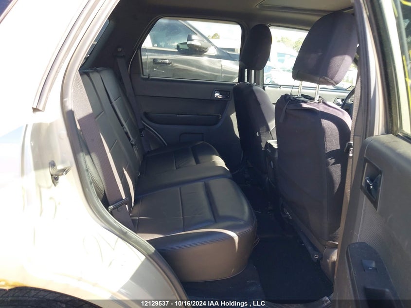 2011 Ford Escape Limited VIN: 1FMCU9EG8BKB37511 Lot: 12129537