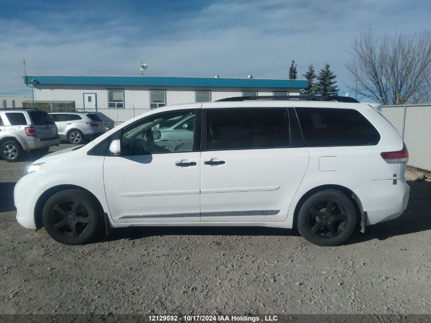 2014 Toyota Sienna VIN: 5TDZK3DC8ES473592 Lot: 12129592