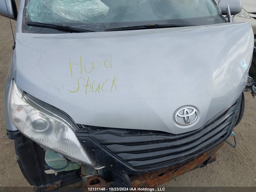 2011 Toyota Sienna VIN: 5TDZK3DC4BS156145 Lot: 12131148