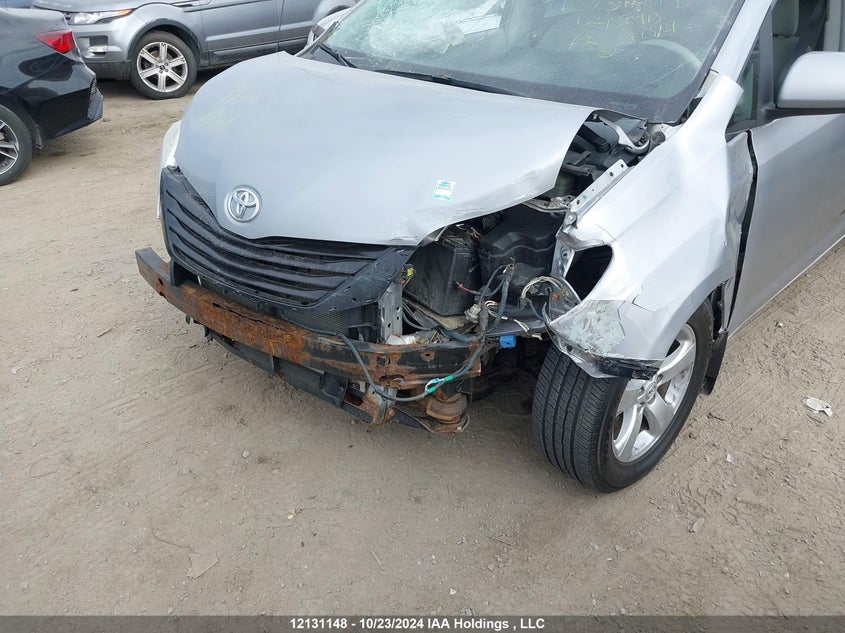 2011 Toyota Sienna VIN: 5TDZK3DC4BS156145 Lot: 12131148