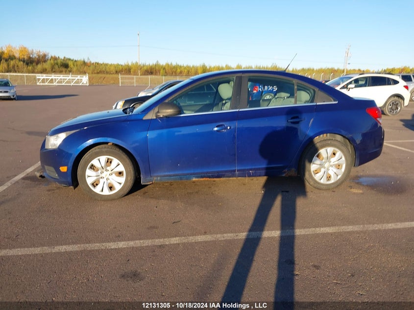 4V4NC9EH7KN900923 2019 VOLVO  photo no. 15
