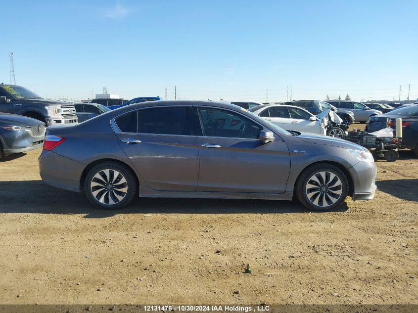 2014 Honda Accord Hybrid VIN: 1HGCR6F72EA800215 Lot: 12131476