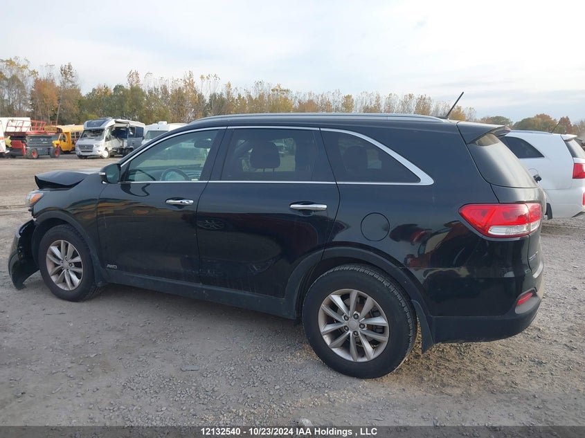 2016 Kia Sorento VIN: 5XYPGDA58GG111167 Lot: 12132540