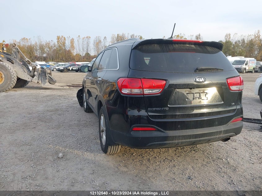 2016 Kia Sorento VIN: 5XYPGDA58GG111167 Lot: 12132540