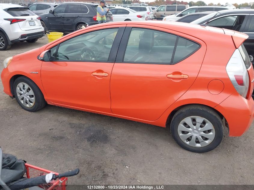 2013 Toyota Prius C VIN: JTDKDTB35D1037857 Lot: 12132800