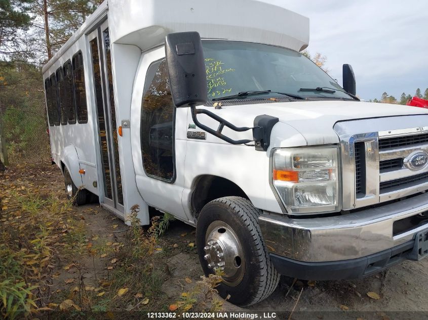 2010 Ford Econoline E350 Super Duty Ctway Van VIN: 1FDEE3FL5ADA79049 Lot: 12133362