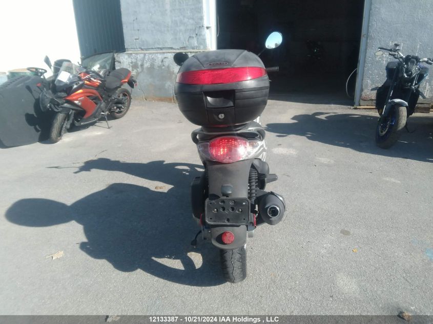 2009 Aprilia Scarabeo 200 VIN: ZD4RBC0029J000774 Lot: 12133387