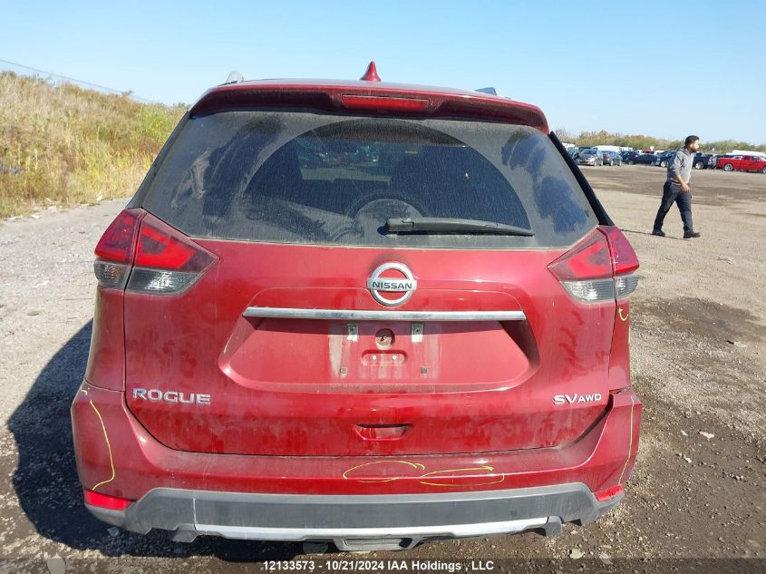 2018 Nissan Rogue VIN: 5N1AT2MV2JC749942 Lot: 12133573