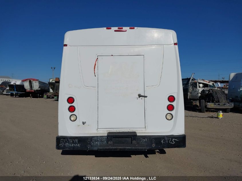 2008 Ford Econoline Commercial VIN: 1FD4E45S88DA93211 Lot: 12133834