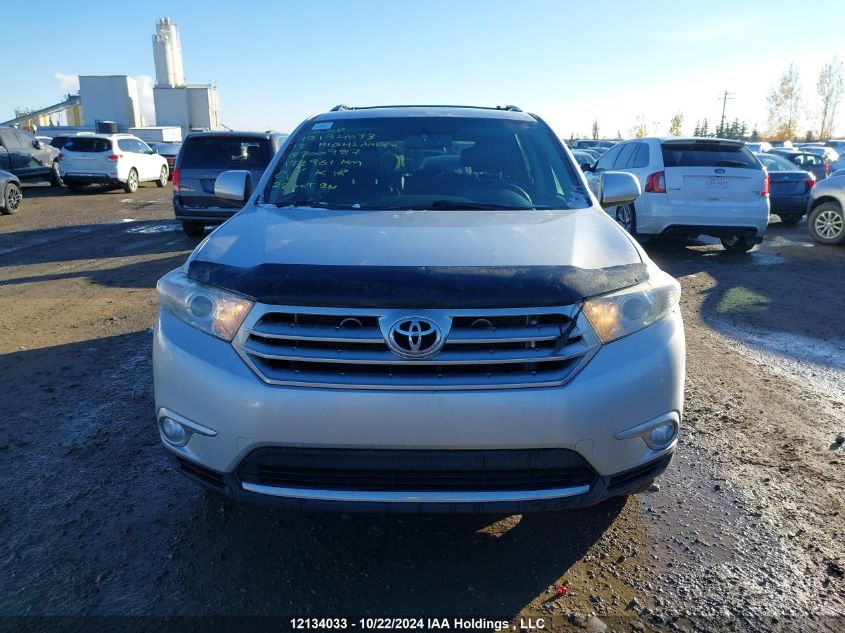 2013 Toyota Highlander Plus/Se VIN: 5TDBK3EH1DS200987 Lot: 12134033