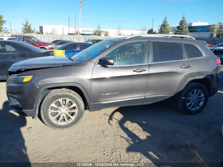 2019 Jeep Cherokee Latitude VIN: 1C4PJMCB9KD218689 Lot: 12135236