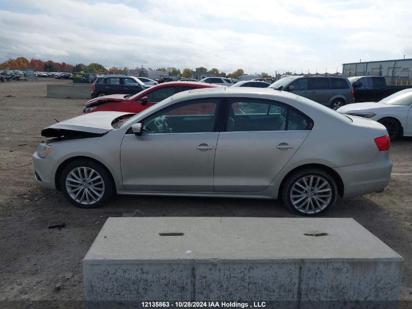 2012 Volkswagen Jetta Sedan VIN: 3VW3L7AJ7CM352690 Lot: 12135863