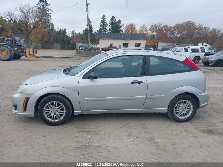 2007 Ford Focus Zx3/S/Se/Ses VIN: 1FAHP31N67W206074 Lot: 12136922