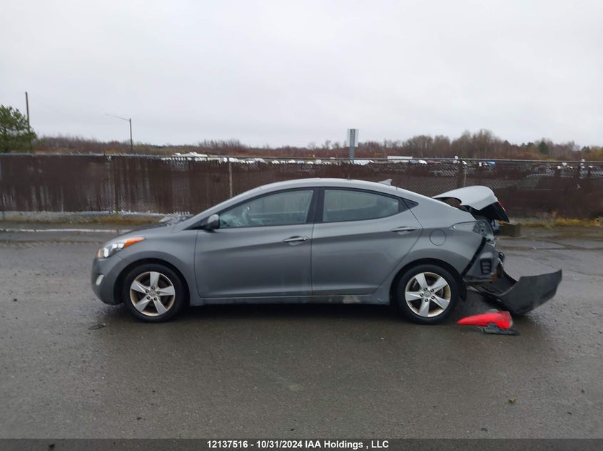 2013 Hyundai Elantra Gls/Limited VIN: 5NPDH4AE9DH308904 Lot: 12137516