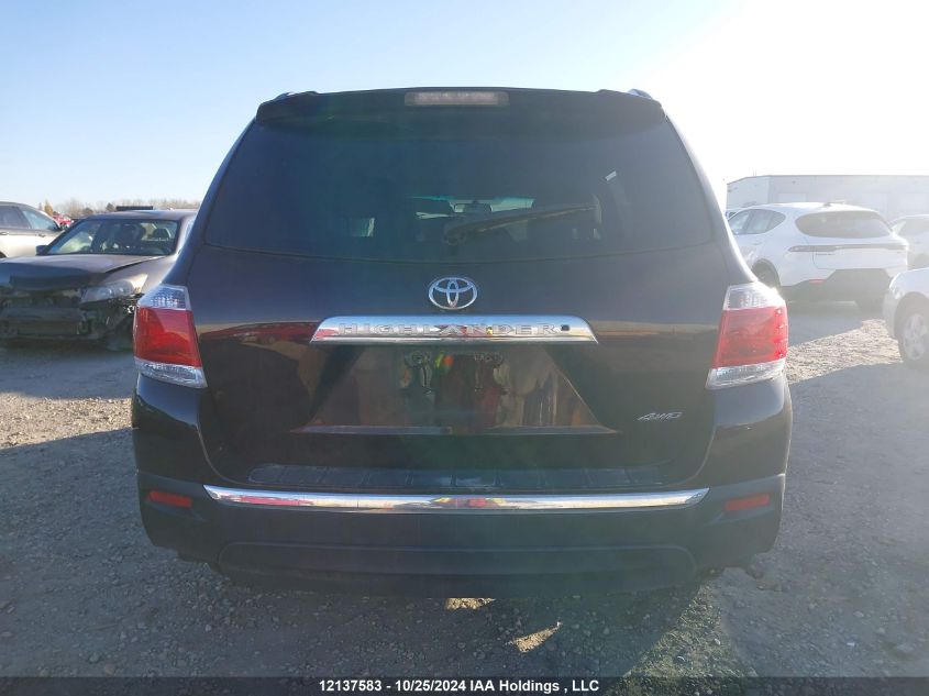 2013 Toyota Highlander Plus/Se VIN: 5TDBK3EH4DS182128 Lot: 12137583