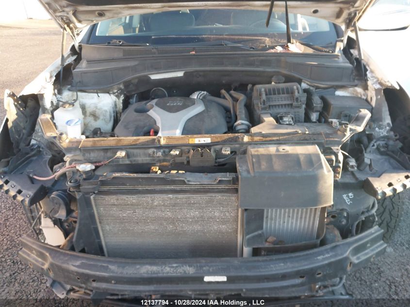 2014 Hyundai Santa Fe Sport 2.0T Se VIN: 5XYZUDLA5EG201675 Lot: 12137794