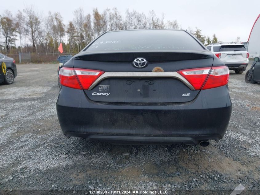 2015 Toyota Camry Se VIN: 4T1BF1FKXFU040752 Lot: 12138280