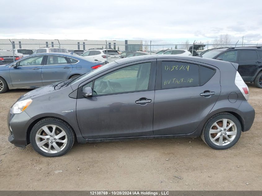 2012 Toyota Prius C VIN: JTDKDTB34C1028985 Lot: 12138769