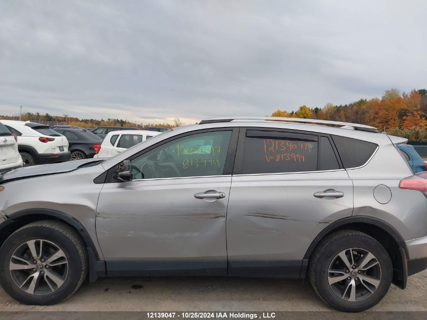 2018 Toyota Rav4 Xle VIN: 2T3RFREV9JW813994 Lot: 12139047