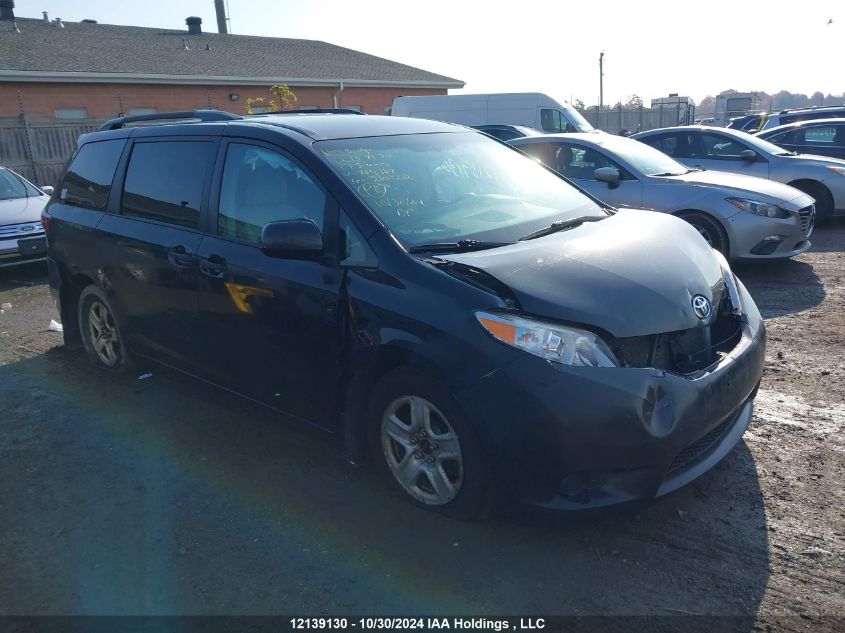 2017 Toyota Sienna VIN: 5TDZZ3DCXHS884167 Lot: 12139130