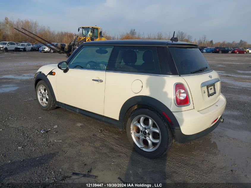 2012 Mini Cooper VIN: WMWSU3C53CT542621 Lot: 12139447