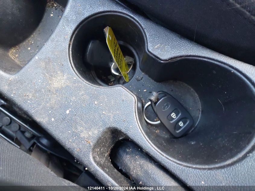 2014 Hyundai Accent Gls/Gs VIN: KMHCT5AE1EU173792 Lot: 12140411