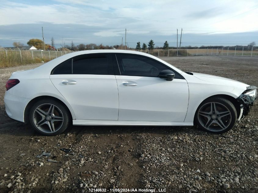 2019 Mercedes-Benz A-Class VIN: WDD3G4FB1KW004105 Lot: 12140632