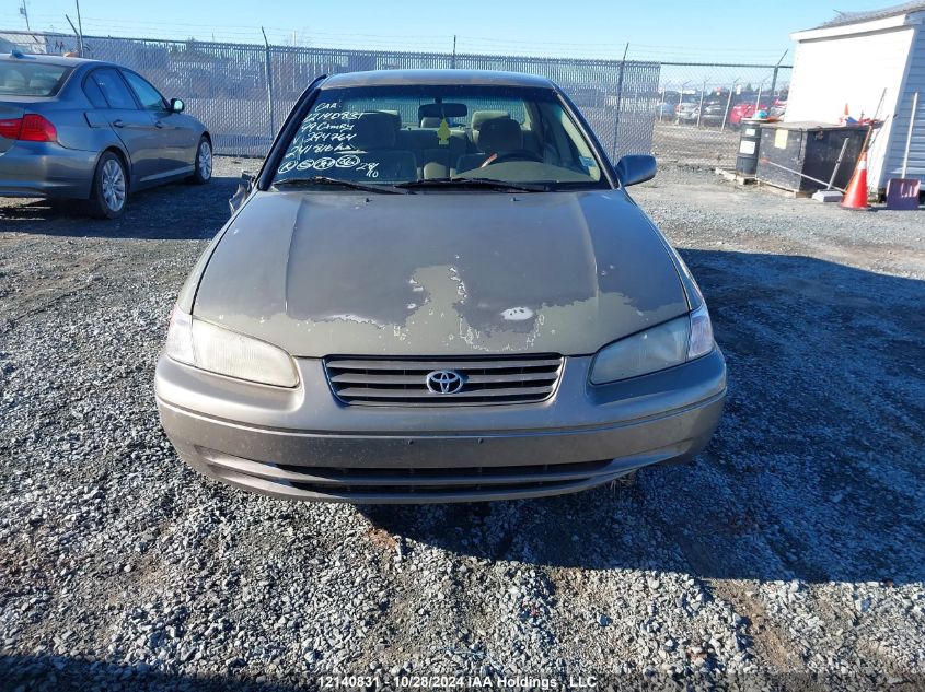 1999 Toyota Camry Le/Xle VIN: JT2BG22K6X0294764 Lot: 12140831