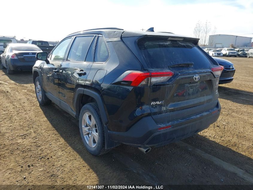 2021 Toyota Rav4 Xle/Xle Premium VIN: 2T3R1RFV4MW151002 Lot: 12141307