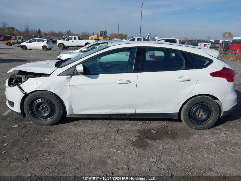 2016 Ford Focus Se VIN: 1FADP3K22GL353299 Lot: 12141817