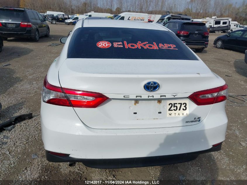 2018 Toyota Camry Le VIN: 4T1B31HK1JU004768 Lot: 12142017