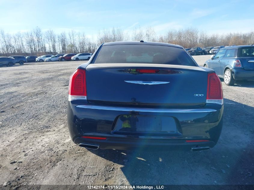 2017 Chrysler 300 Limited VIN: 2C3CCAAG2HH624075 Lot: 12142174