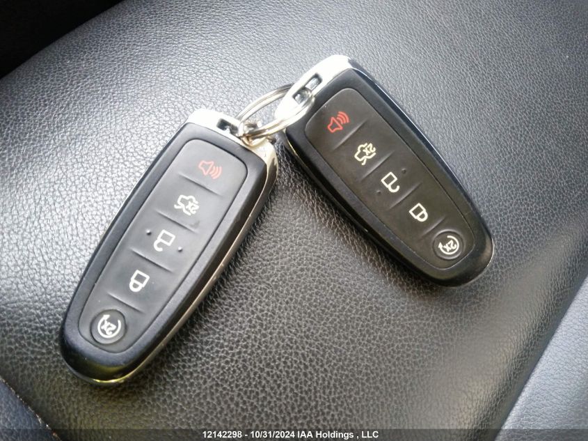 2015 Ford Escape Titanium VIN: 1FMCU9J91FUC09456 Lot: 12142298