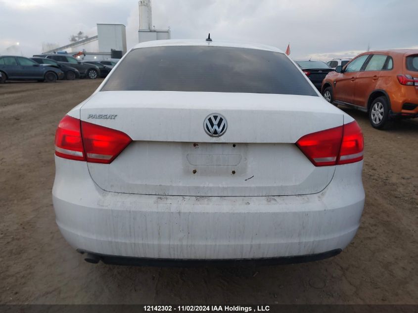 2013 Volkswagen Passat VIN: 1VWAH7A33DC105017 Lot: 12142302